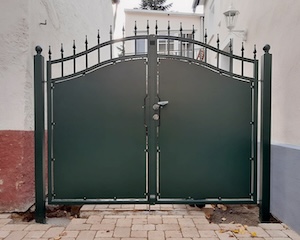 Toranlagen 24